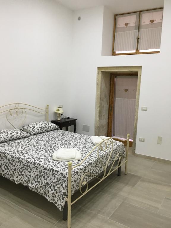 Casa Vacanze Ortigia Siraküza Dış mekan fotoğraf