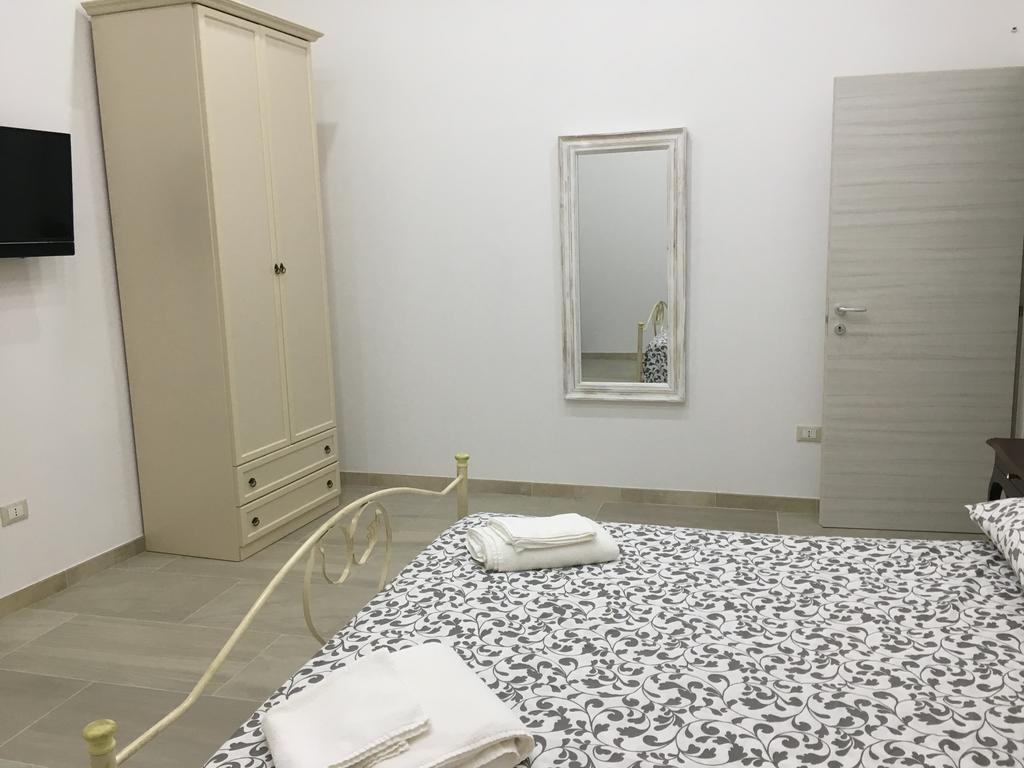 Casa Vacanze Ortigia Siraküza Dış mekan fotoğraf